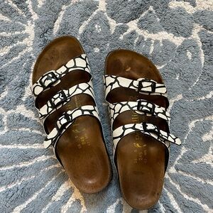 Vintage zebra Birkenstocks